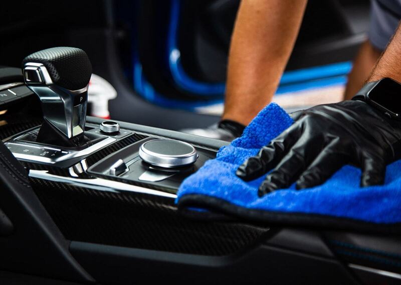 Interior Refresh Detail - Sedan (2-3h) 