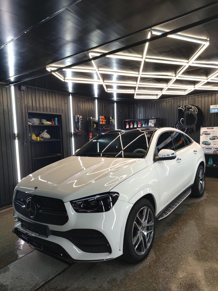 Elite Level II Mid Size SUV - Paint Correction (10-12 hours)